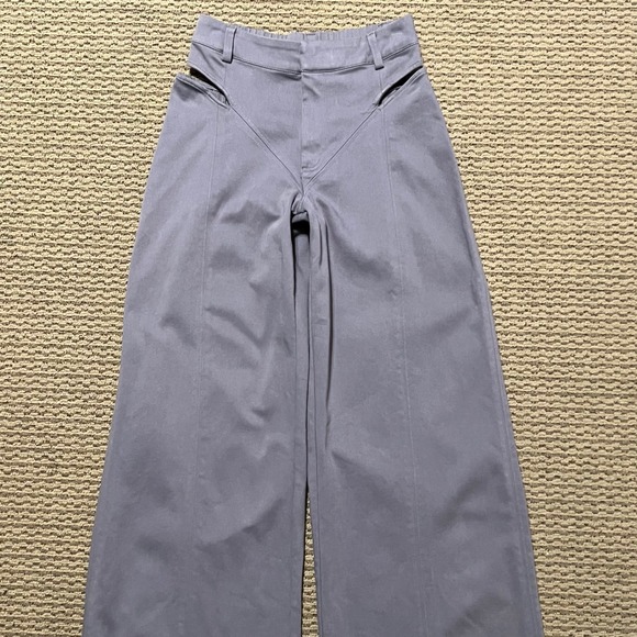 Alo Yoga High Waist Risk Taker Thouser in Color Fog Size XSmall - Picture 7 of 11